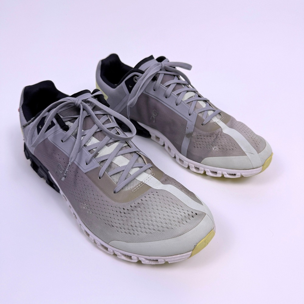 On Cloudflow Running Shoes Mens 11 Grey Low Top Sneakers Performance Training